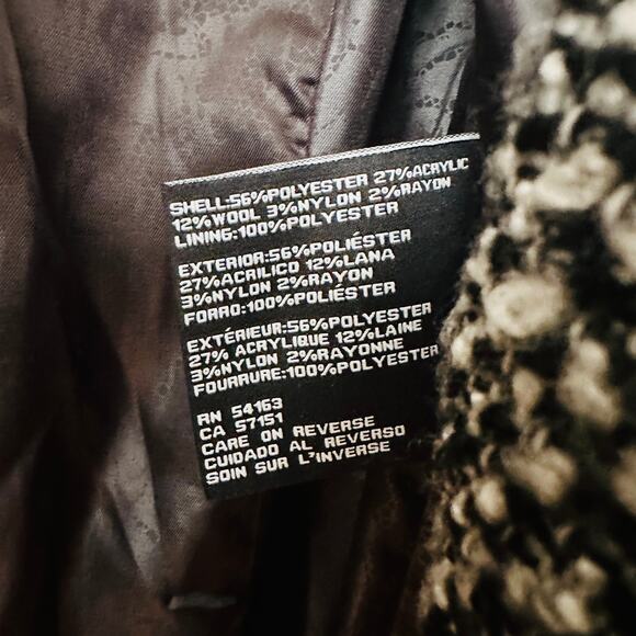 GUESS Houndstooth Black & White Button Up Coat – Medium - Picture 10 of 15